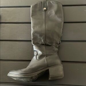 Pre-loved Black Leather Knee-High Boots